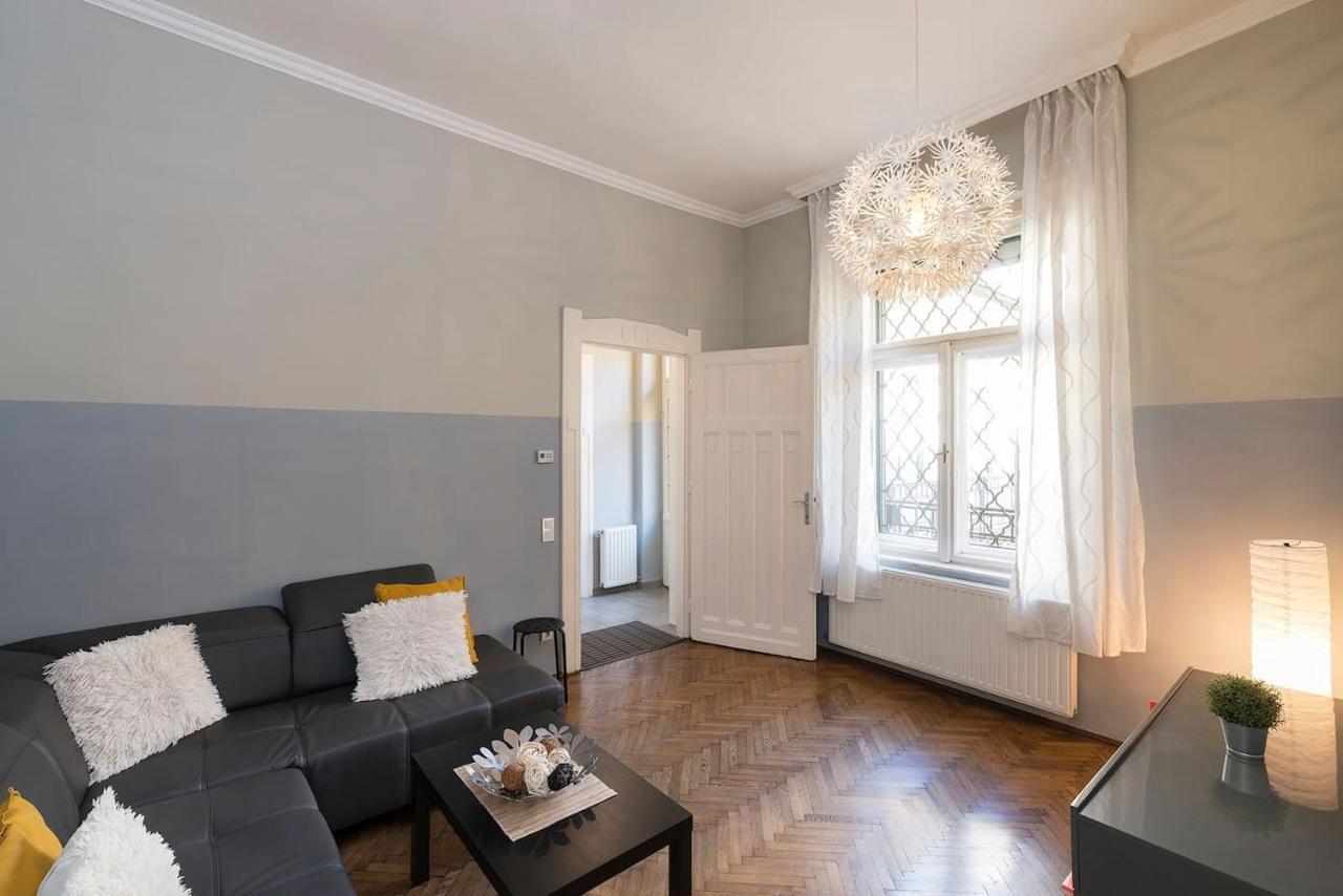 Vaci Street Premier Apartment Budapest Exteriör bild