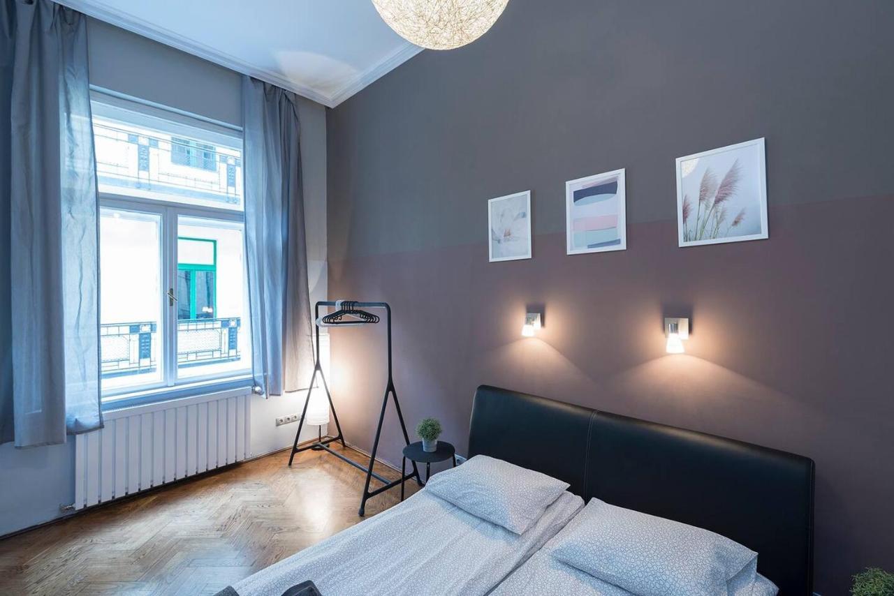 Vaci Street Premier Apartment Budapest Exteriör bild